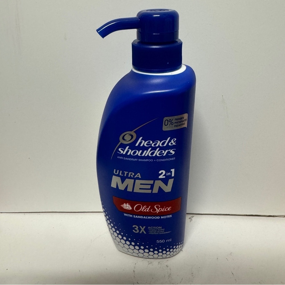 Head & Shoulders Men Anti Dandruff Old Spice Sandalwood Notes Shampoo 550ML